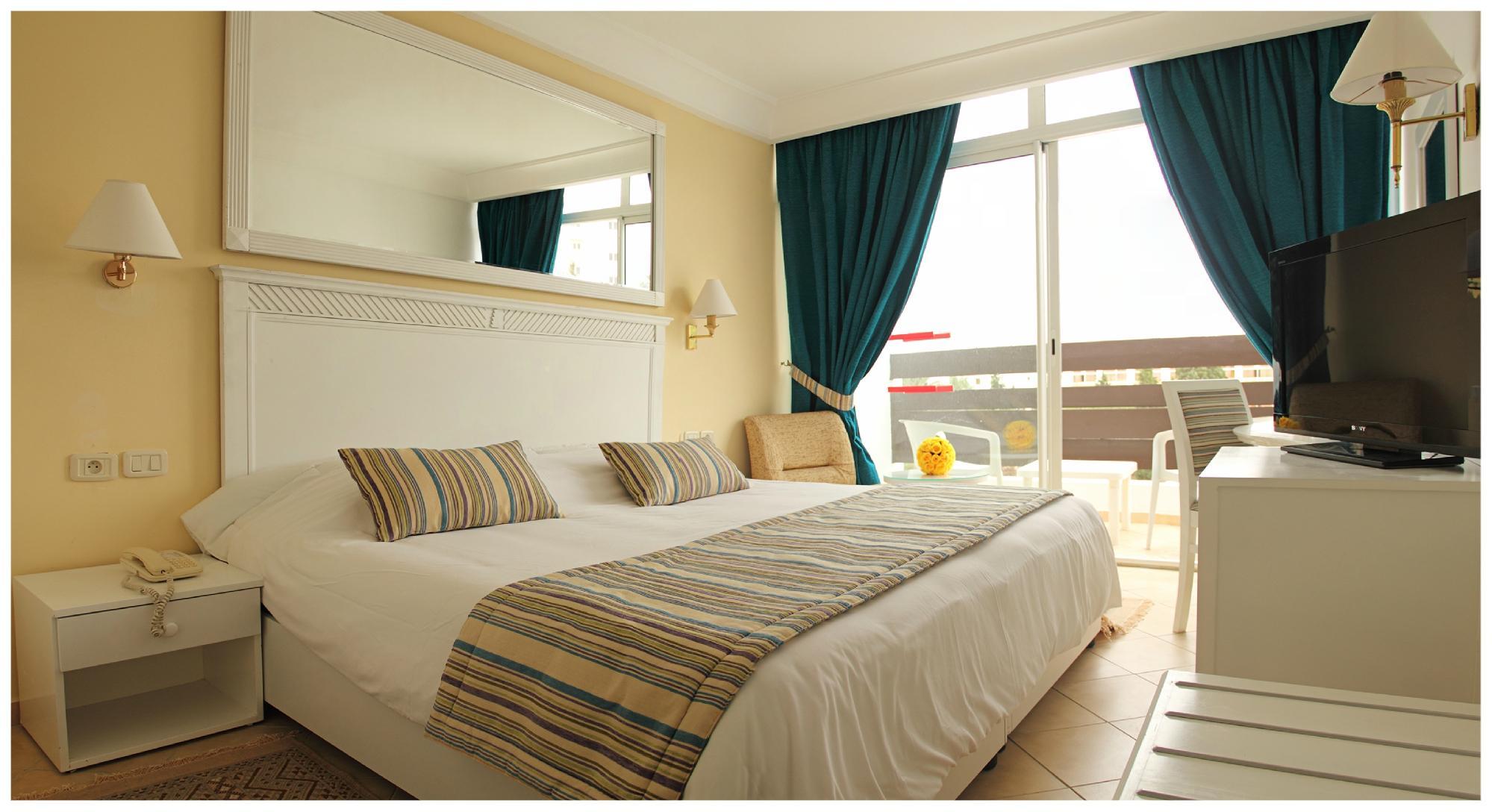 Hotel Marhaba Salem - Family Only 4*